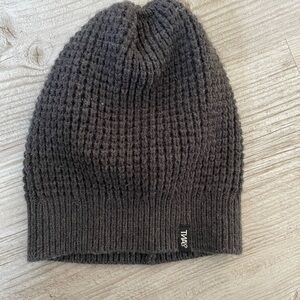 TNA Charcoal Ribbed Knit Beanie